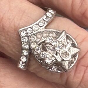 Dazzling Silver Crystal Ring